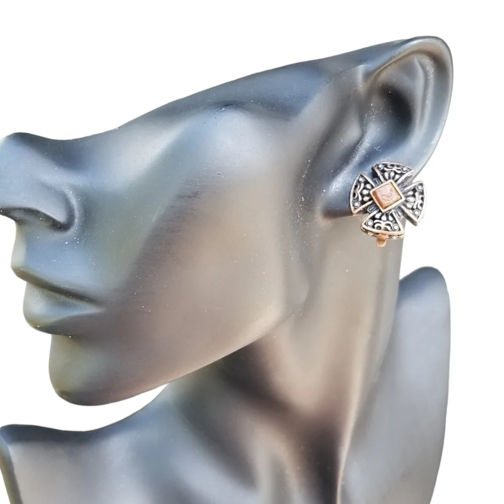 VINTAGE MK CO. RENAISSANCE REVIVAL STYLE COPPER COLORED CROSS CLIP ON EARRINGS